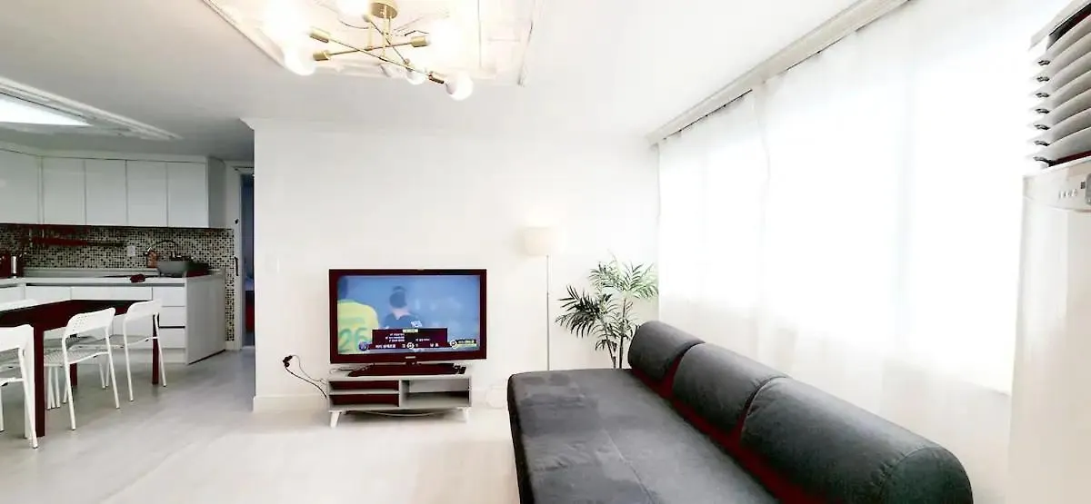 Apartmán K-2 White Linen House Soul 0*,